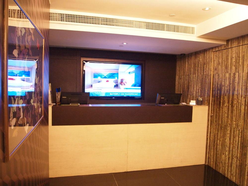 Butterfly On Waterfront Boutique Hotel Sheung Wan ฮ่องกง ภายนอก รูปภาพ