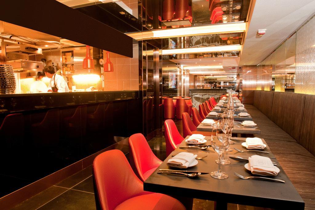 Butterfly On Waterfront Boutique Hotel Sheung Wan ฮ่องกง ภายนอก รูปภาพ