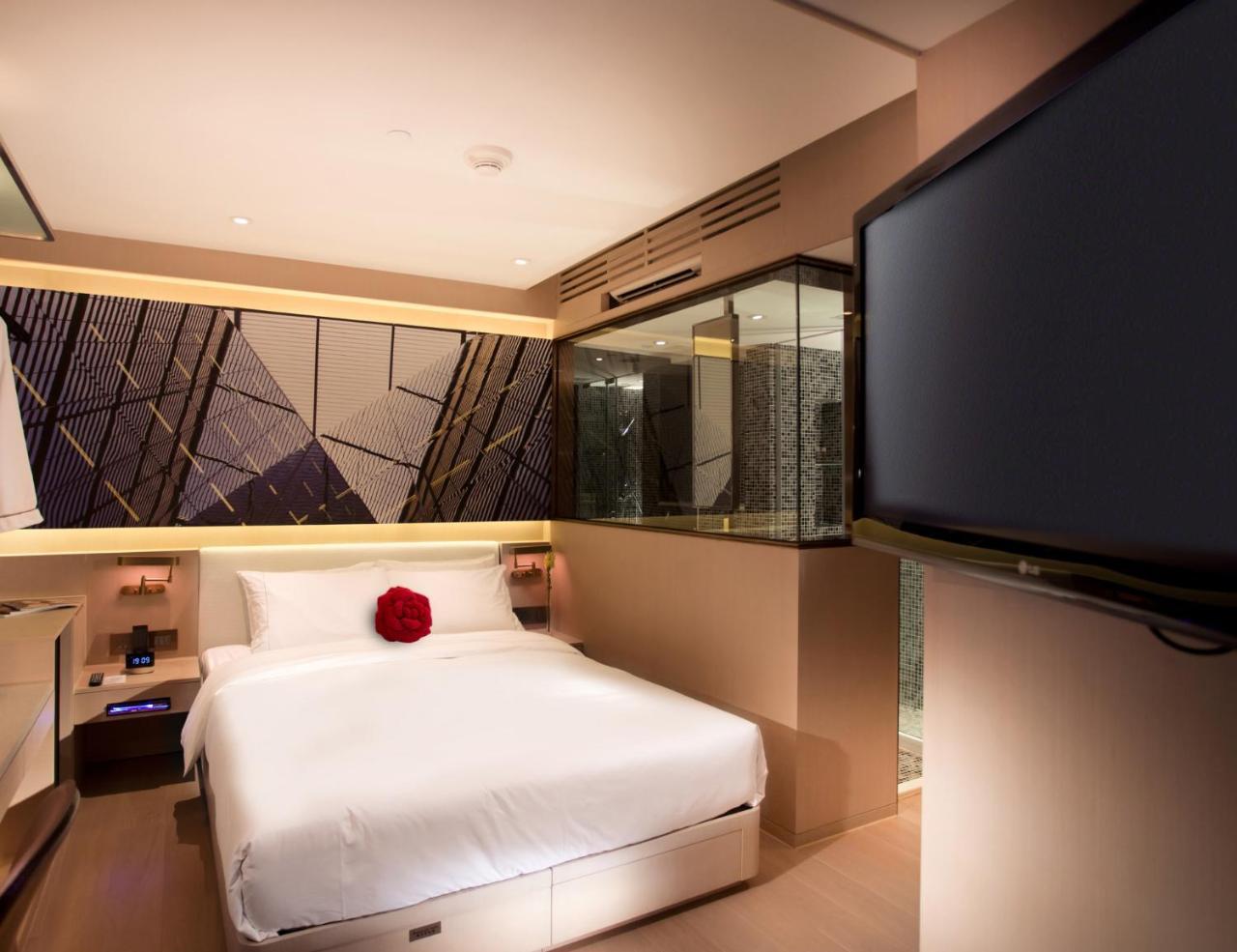 Butterfly On Waterfront Boutique Hotel Sheung Wan ฮ่องกง ภายนอก รูปภาพ